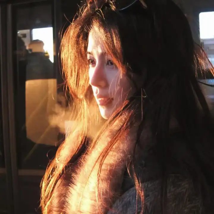 伯爵夫人格拉茨海报
