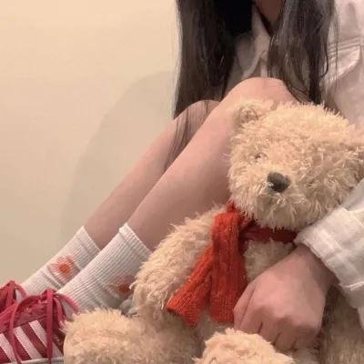 剧情提示请恋爱海报